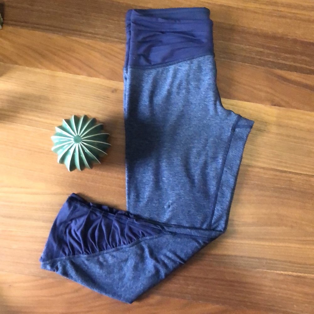 Lululemon’s Crop🌷size6